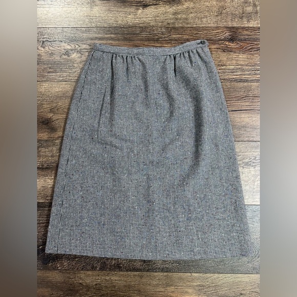 Vintage Pendleton 100% Virgin Wool Houndstooth Skirt - Picture 1 of 6